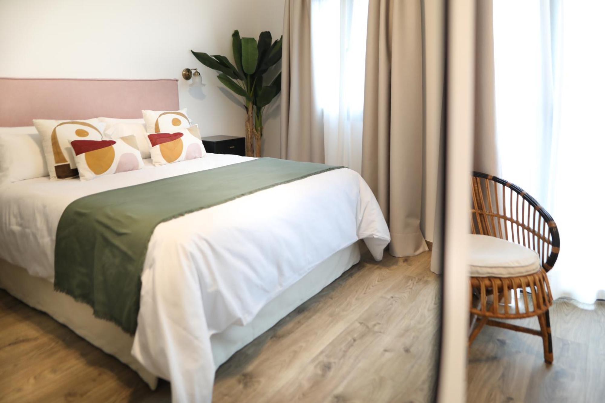Le Petit Boutique Hotel (Adults Only) ซานตานเดร์ ภายนอก รูปภาพ
